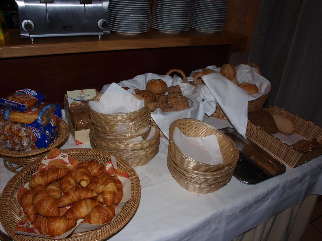 Landgasthaus Bonn Baunatal Ngoại thất bức ảnh